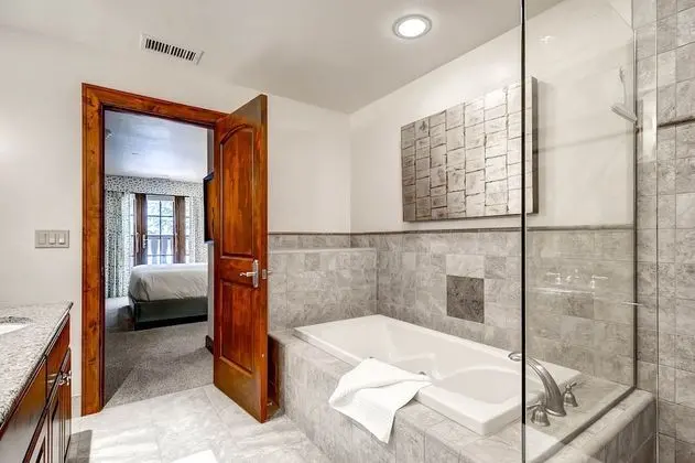 Apart Daire, Birden Çok Yatak, Dağ Manzaralı (Three-Bedroom Apartment)