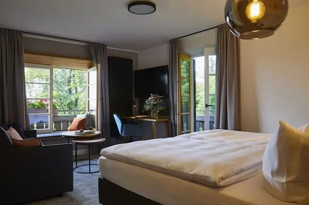 Comfort Tek Büyük Yataklı Oda