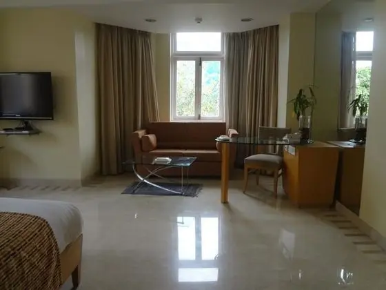 Deluxe Tek Büyük veya İki Ayrı Yataklı Oda