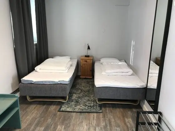 Basic Tek Büyük veya İki Ayrı Yataklı Oda, 2 Tek Kişilik Yatak, Ortak Banyo (Rum 12)