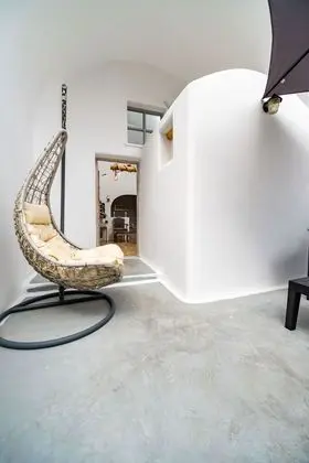 Traditional Süit, 1 Çift Kişilik Yatak ve Çekyat (Asera 1)