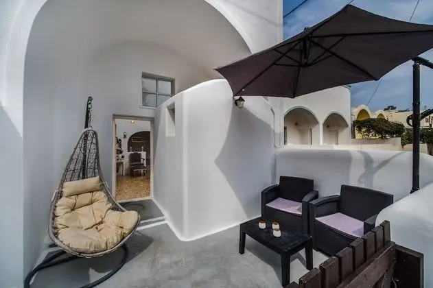 Traditional Süit, 1 Çift Kişilik Yatak ve Çekyat (Asera 1)