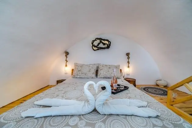 Traditional Süit, Sıcak Su Havuzu (Asera 2)