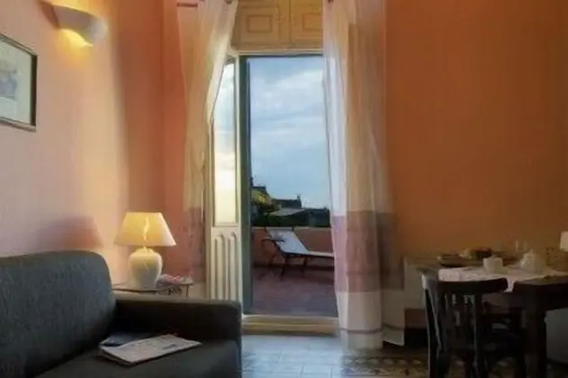Süit, Bahçe Manzaralı