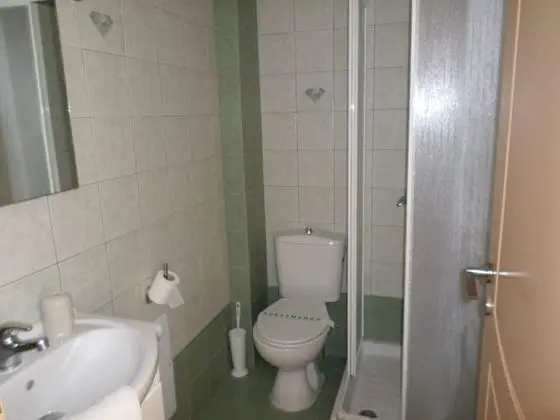 Apart Daire, 3 Tek Kişilik Yatak