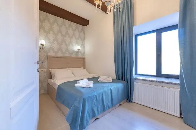 Comfort Tek Büyük veya İki Ayrı Yataklı Oda