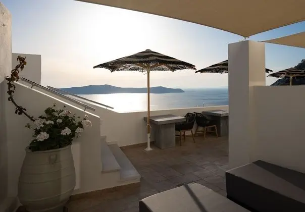 Soul Suite Caldera View