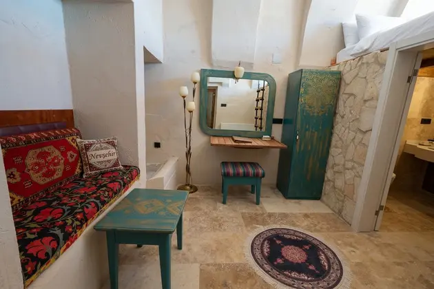 Superior Oda, Bahçe Manzaralı, Asma Kat