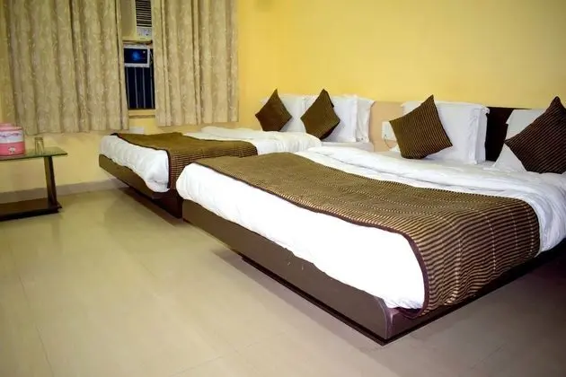 Deluxe Dört Kişilik Oda, Şehir Manzaralı