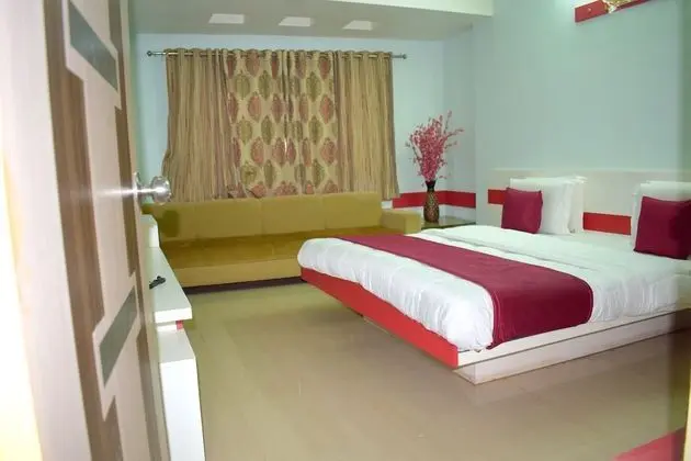 Deluxe Tek Büyük Yataklı Oda, Şehir Manzaralı