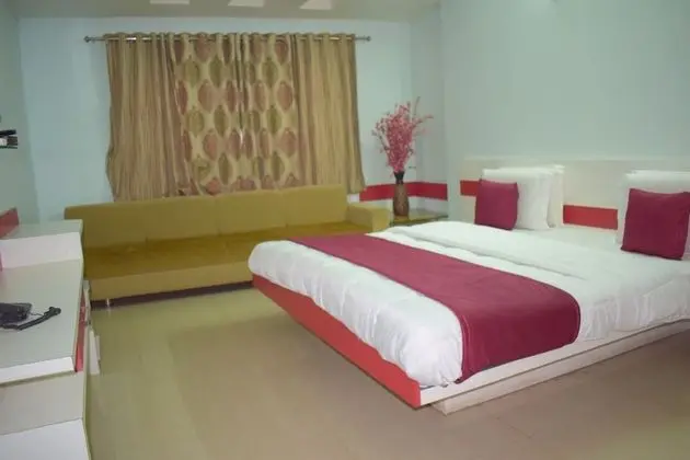 Deluxe Üç Kişilik Oda