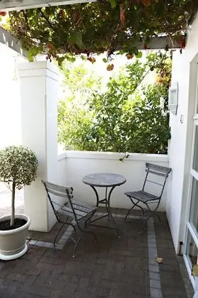 Tek Büyük Yataklı Oda (Pool (Queen Size))