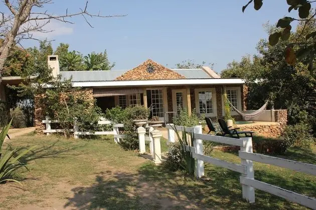 Family Stone Cottage