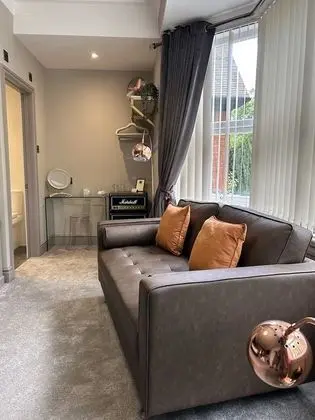 Large Super King  Room
