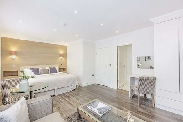 Superior Studio Apartment