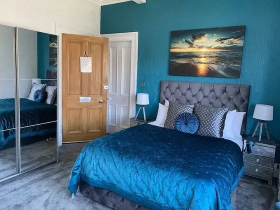 Tek Büyük Yataklı Oda (Room 1)