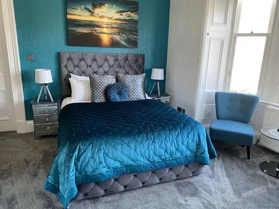 Tek Büyük Yataklı Oda (Room 1)