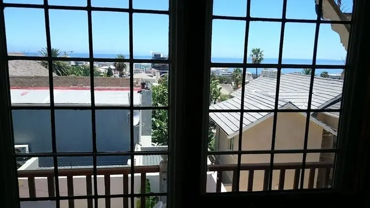 Luxury Tek Büyük Yataklı Oda