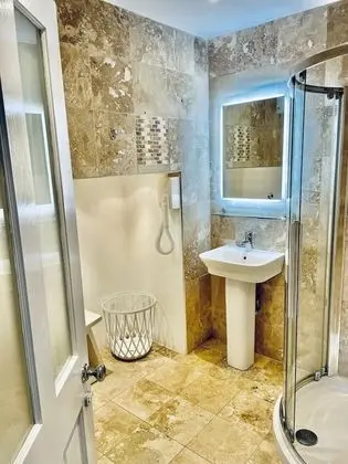 Deluxe Stüdyo