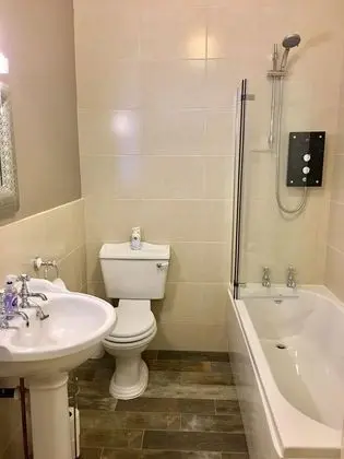 Luxury Üç Kişilik Oda, Özel Banyo, Nehir Manzaralı