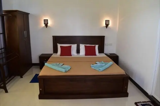 Deluxe Tek Büyük Yataklı Oda, Balkon, Deniz Manzaralı