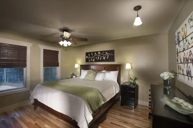Kır Evi, 2 Yatak Odası, Sıcak Su Havuzu (2 King Beds)