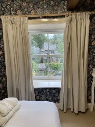 Kır Evi, Özel Banyo, Avlu Manzaralı