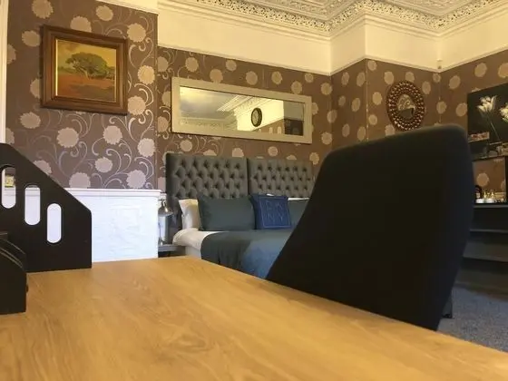 Premier Tek Büyük Yataklı Oda, Banyolu/Duşlu, Bahçe Manzaralı