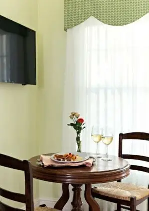 Süit, Özel Banyo (Garden Suite)