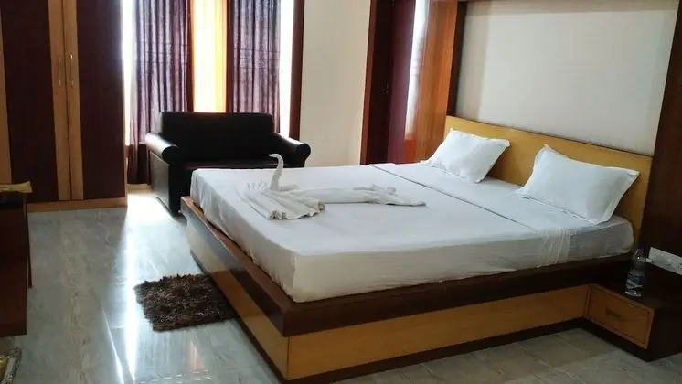 Standard Oda, Havuz Kullanımı, Tepe Manzaralı