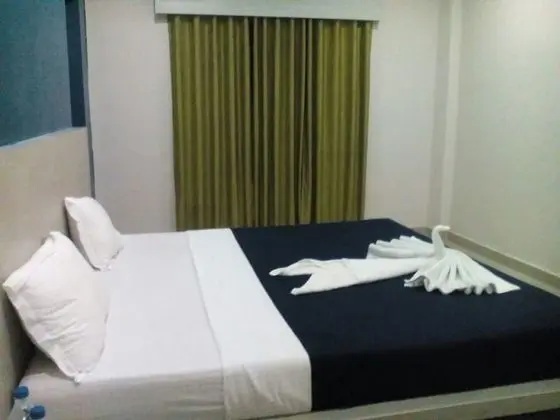 Standard Oda, Havuz Kullanımı, Tepe Manzaralı