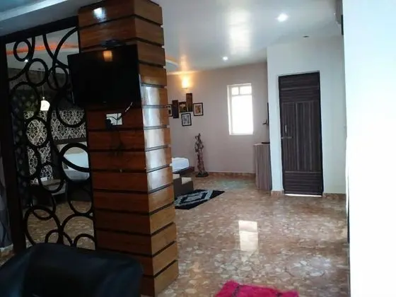 Standard Oda, Havuz Kullanımı, Tepe Manzaralı