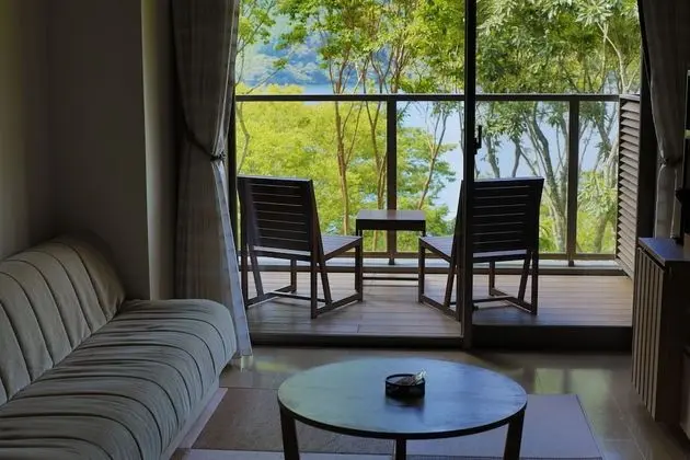 Standard Oda (Lake Side)