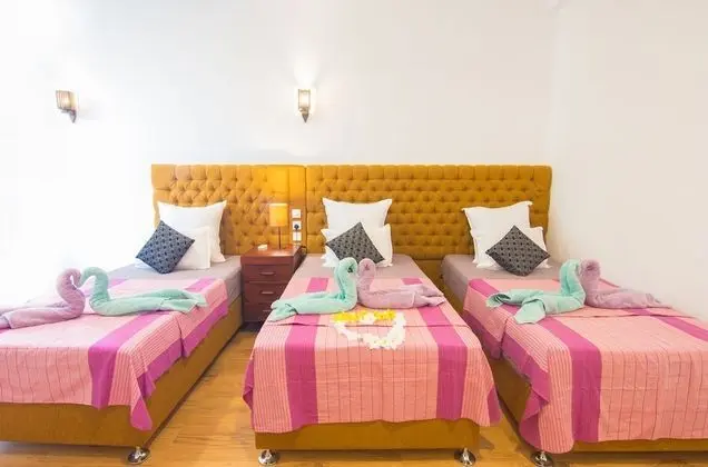 Deluxe Üç Kişilik Oda, 1 Yatak Odası, Balkon