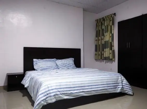 Apart Daire, 4 Yatak Odası, Sigara İçilmez