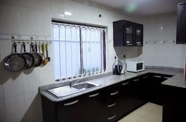 Apart Daire, 4 Yatak Odası, Sigara İçilmez