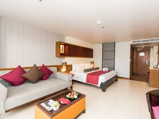 Deluxe King Bed