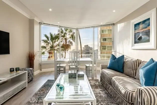 Executive Holiday Apartment (2)