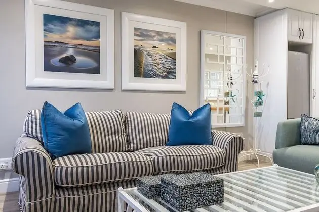 Executive Holiday Apartment (2)