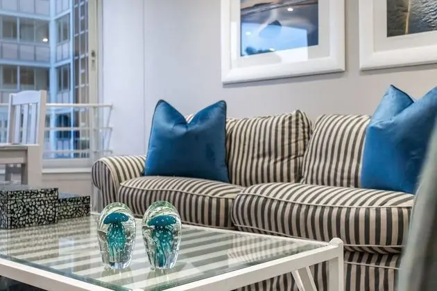 Executive Holiday Apartment (2)