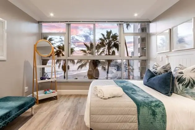Executive Holiday Apartment (2)