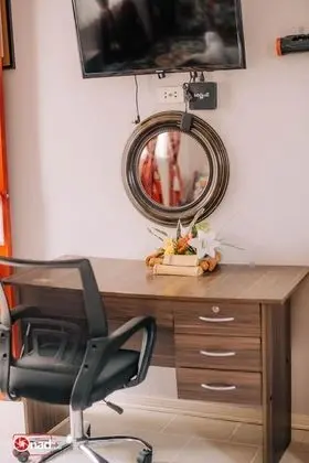 Family Sıra Ev (with Suite Rooms)