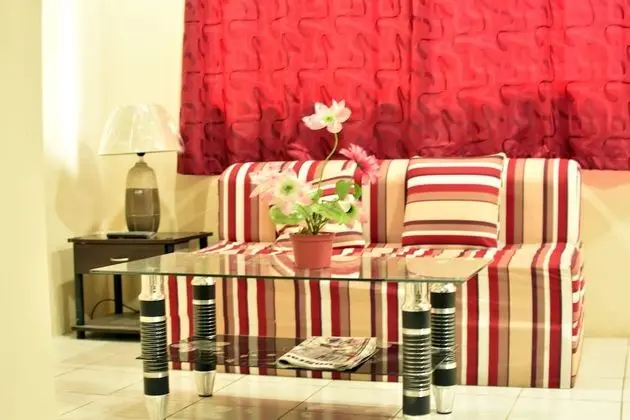Family Sıra Ev (with Suite Rooms)