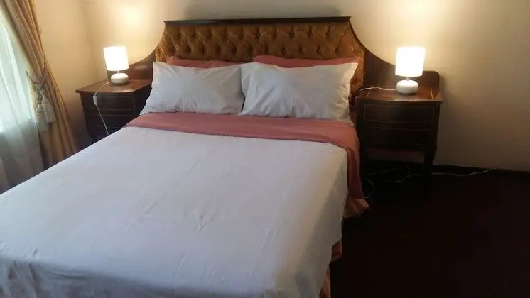 Comfort İki Ayrı Yataklı Oda (Shared bathroom)