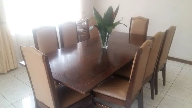 Comfort Tek Büyük Yataklı Oda (Shared bathroom)