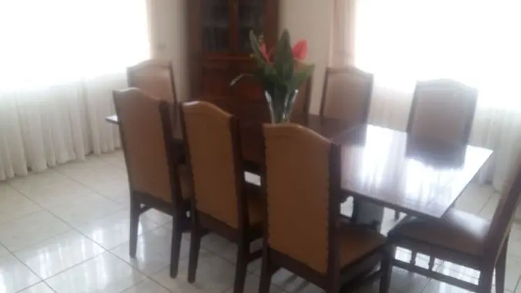 Comfort Tek Büyük Yataklı Oda (Shared bathroom)