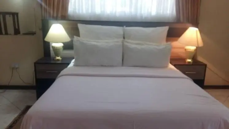 Executive Oda, 1 En Büyük (King) Boy Yatak, Bahçe Manzaralı