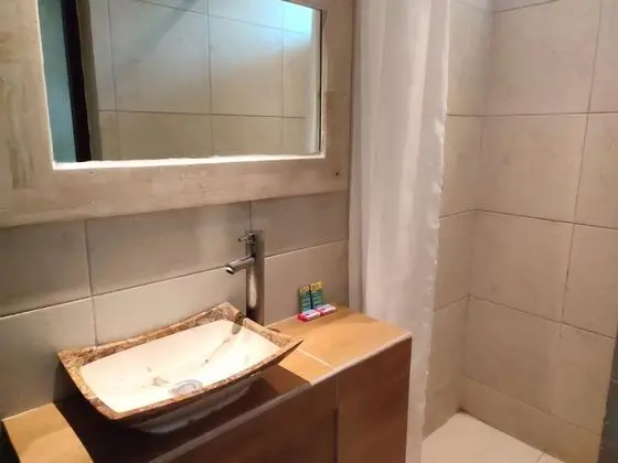 Standard Oda, 1 En Büyük (King) Boy Yatak