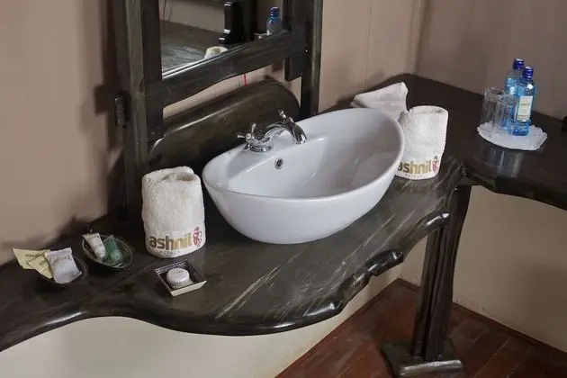 Luxury Üç Kişilik Oda, Nehir Manzaralı