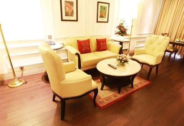 Executive Suite